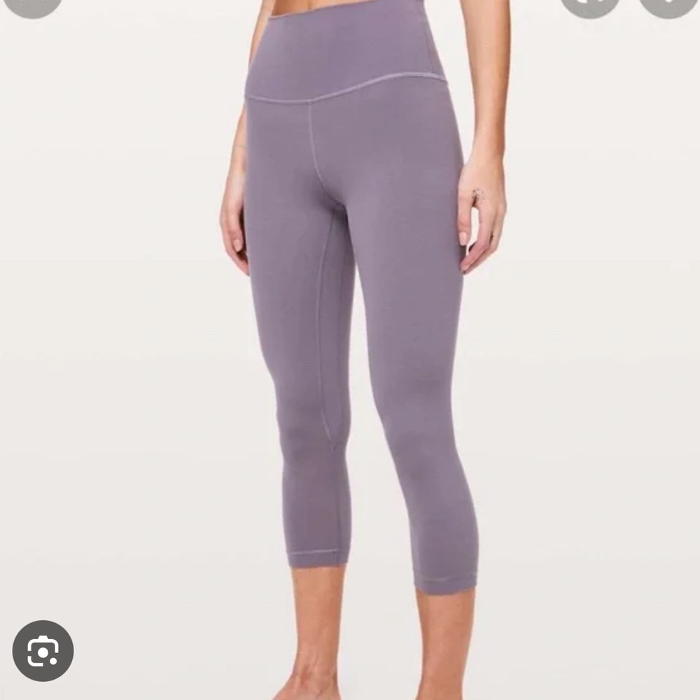 LULULEMON crop leggings PERFECT CONDITION